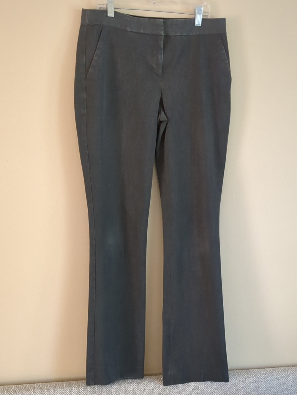 Express 6R Columnist Barely Boot Mid Rise Gray Pants
